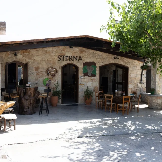 Sterna Winery & Museum